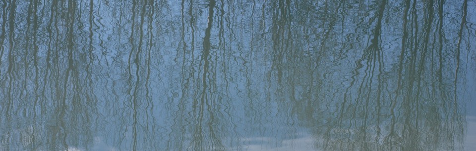 riflessi fiume